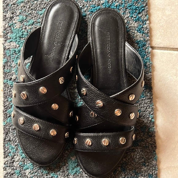 NEW Rebecca Minkoff Black Studded Slide Size 6.5 - Picture 2 of 3